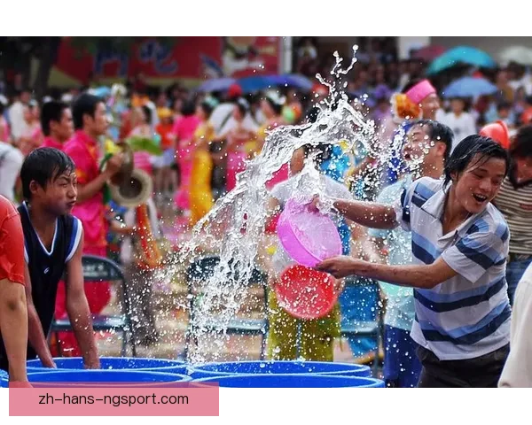 水球狂欢:激情碰撞,激发无限热情 水球狂欢:激情碰撞,激发无限热情