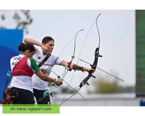 射箭邀请赛：挥弓射箭，箭无虚发