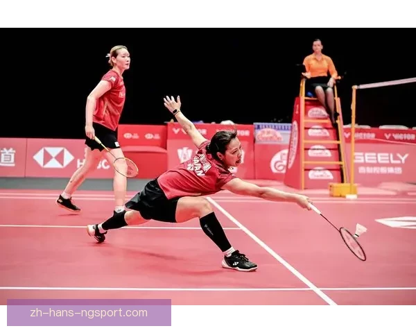 羽毛球冠军：梦想与荣耀共赴挑战